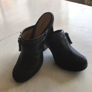 GUC Slip on heels